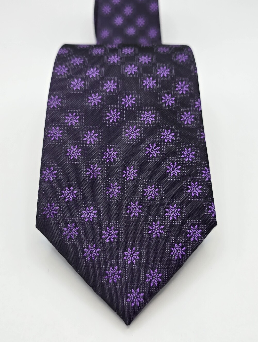 COOGI Purple Geometric Floral Tie